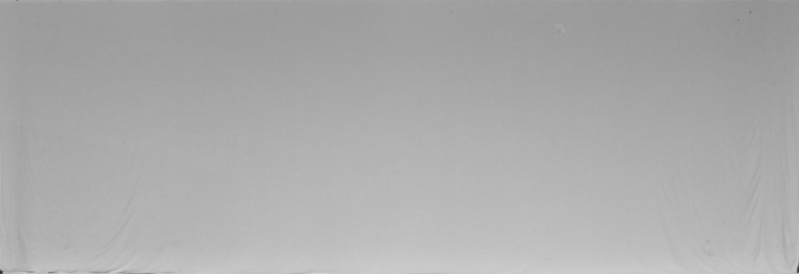 White Seamless Muslin Cyclorama Backdrop