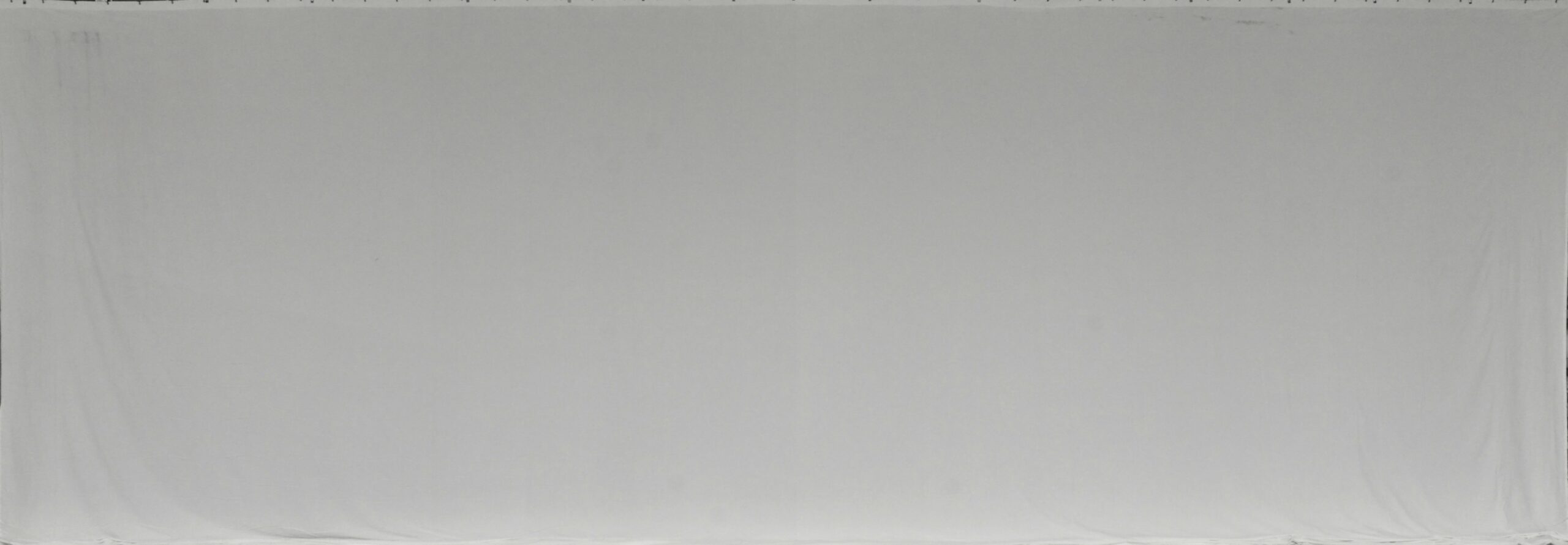White Seamless Muslin Cyclorama Backdrop