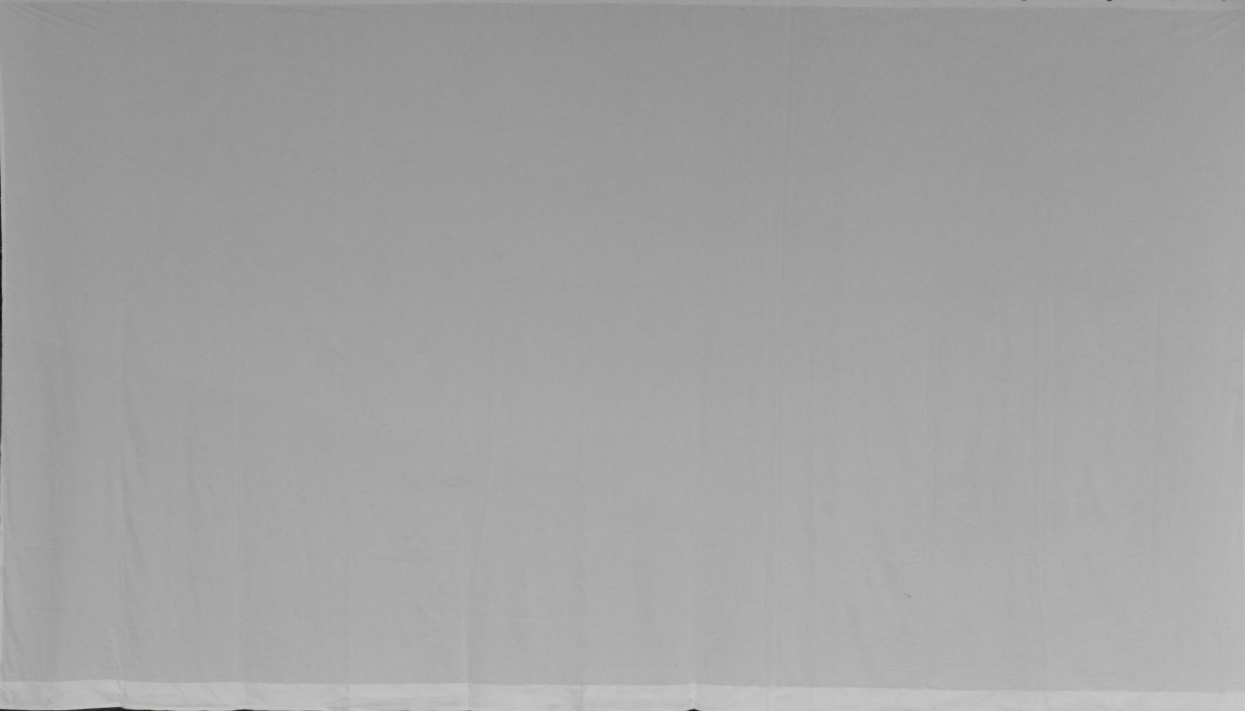 White Seamless Muslin Cyclorama Backdrop
