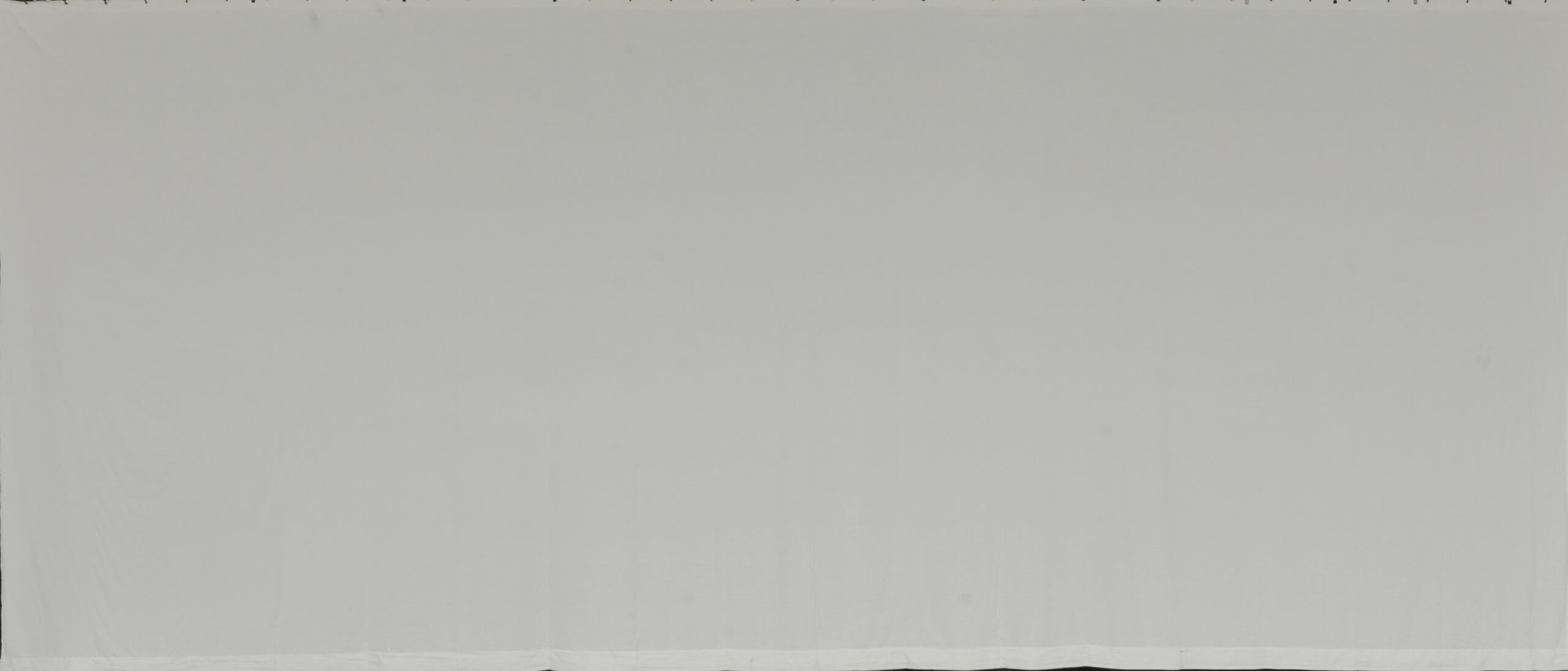 White Seamless Muslin Cyclorama Backdrop