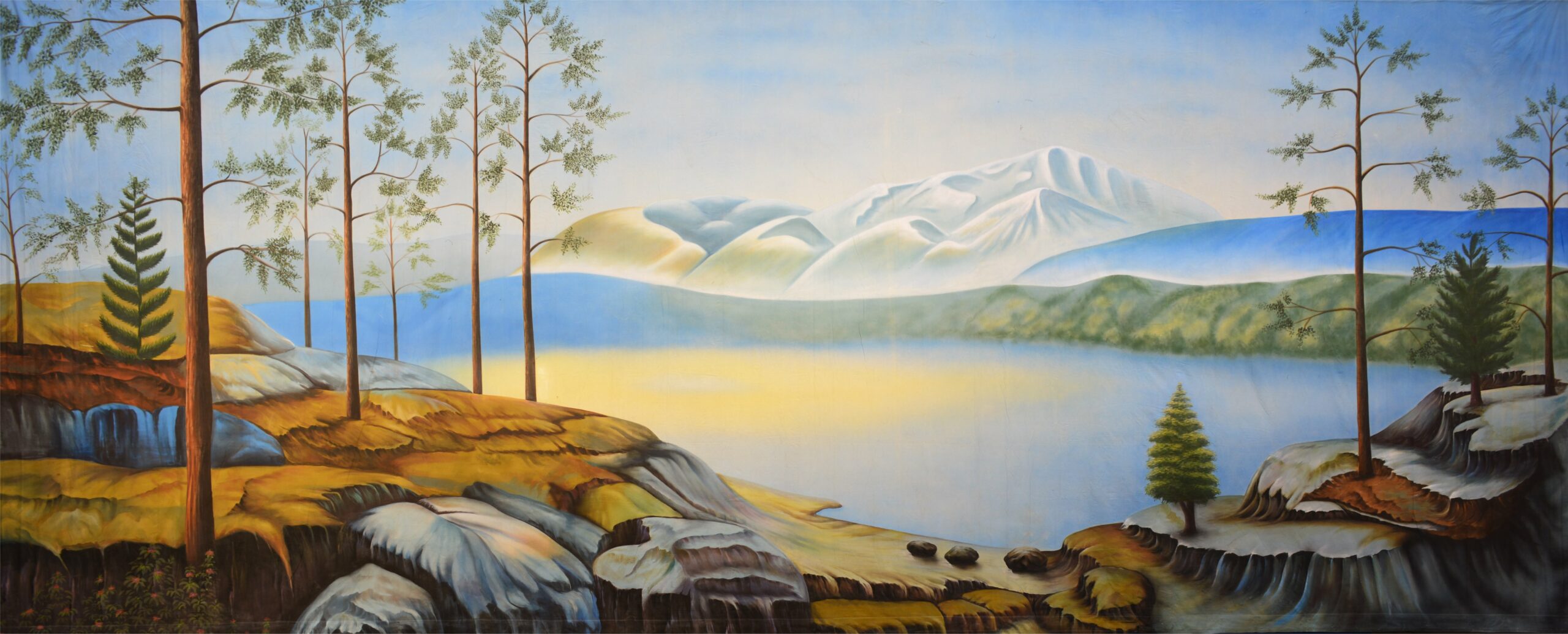 Grand Mountain and Lake Landscape Backdrop